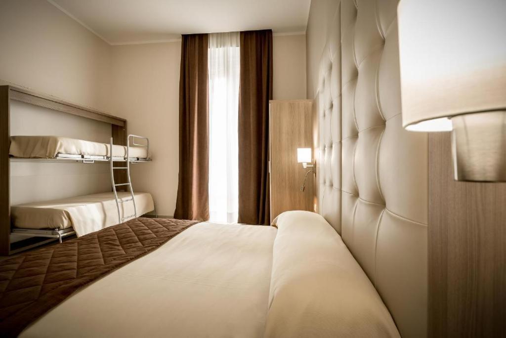 Riva Superior Hotel Genova Eksteriør billede